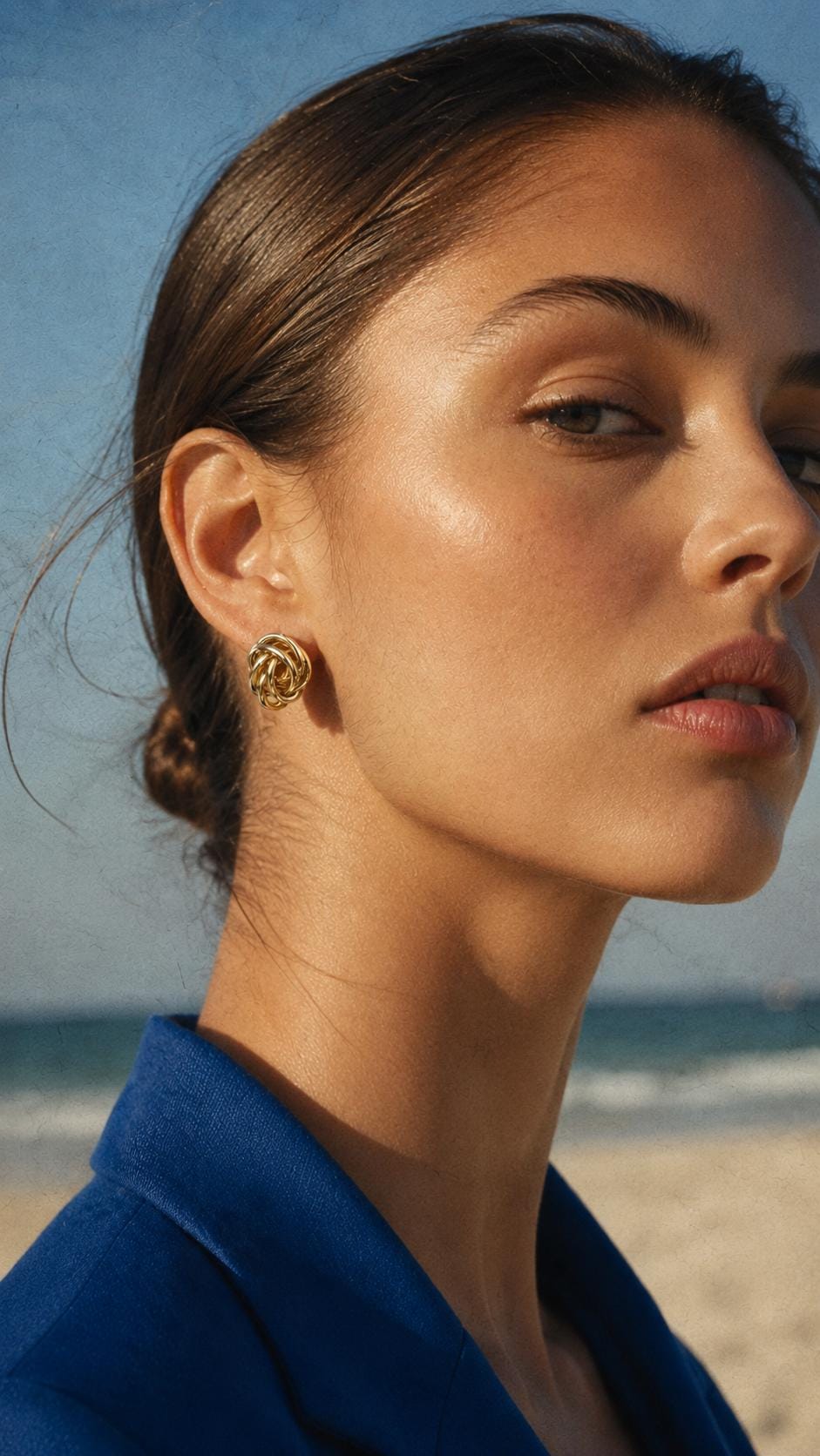 Personalized Twisted Knot Studs · 18K Gold Plated